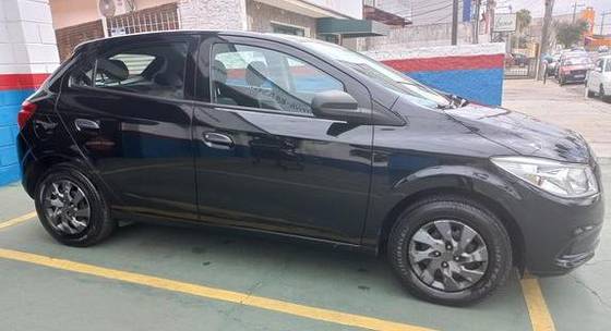 CHEVROLET ONIX 1.0 MPFI LS 8V FLEX 4P MANUAL CHEVROLET ONIX 1.0 MPFI LS 8V FLEX 4P MANUAL